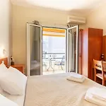 Cavos Beach House