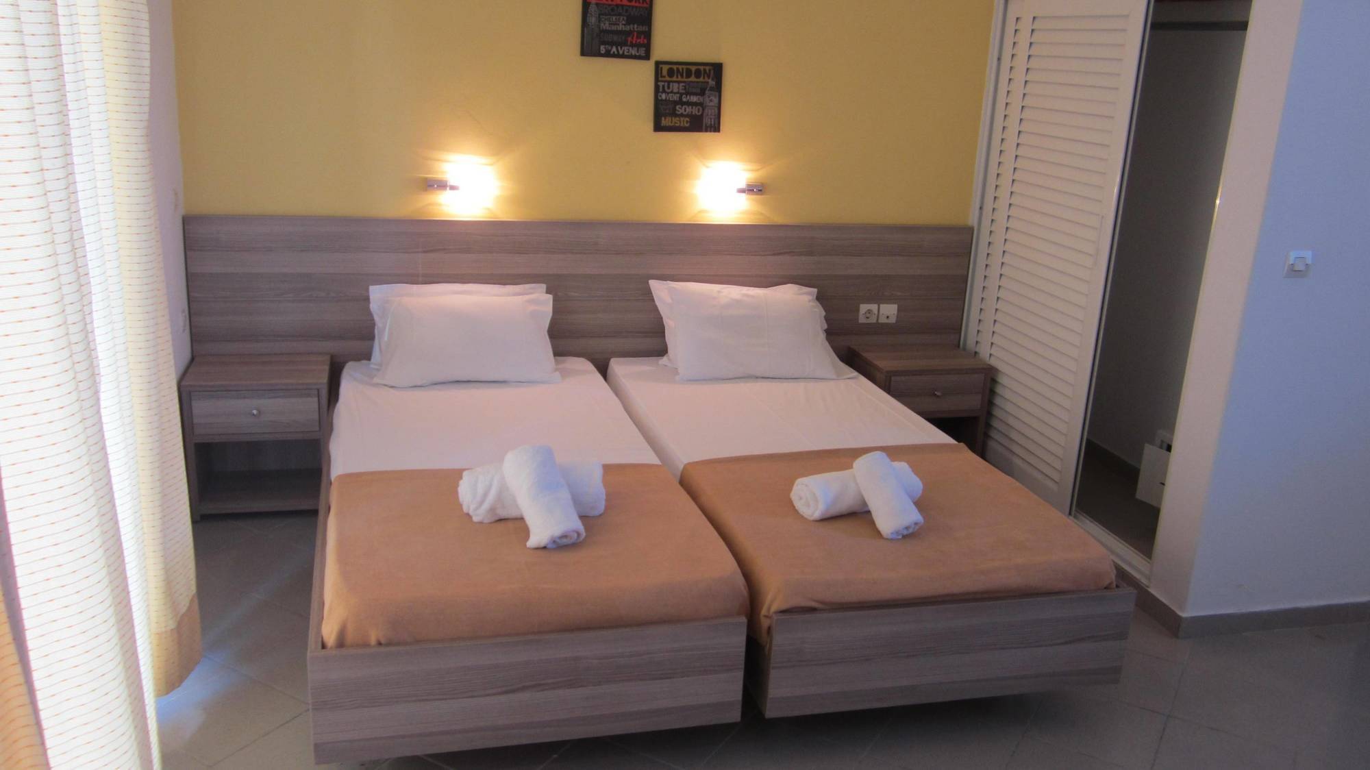 Cavos House Appartement *