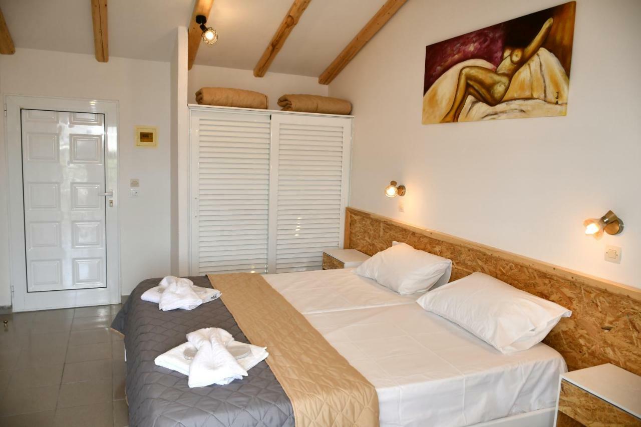 Cavos House Appartement *