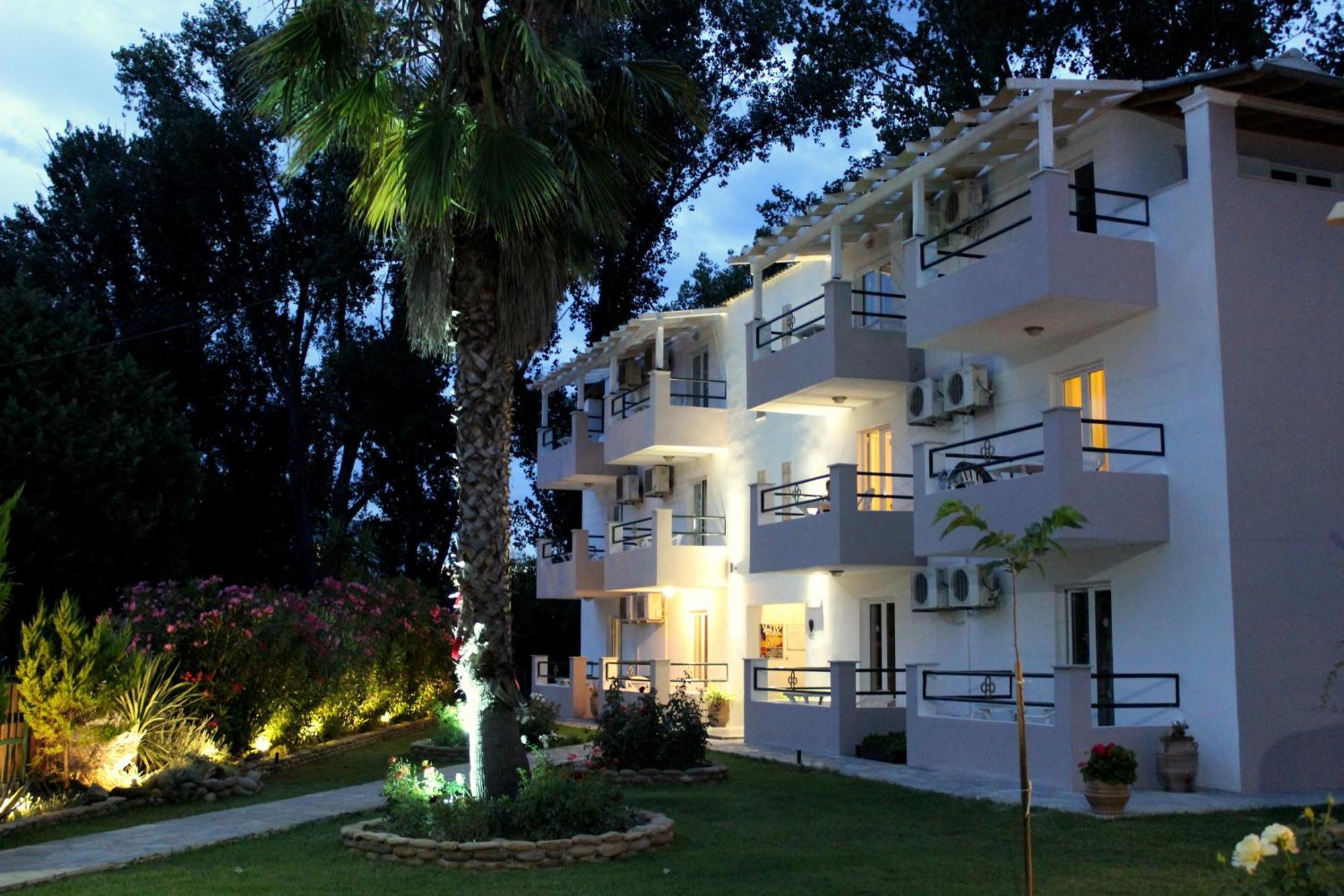 Cavos House Kávos